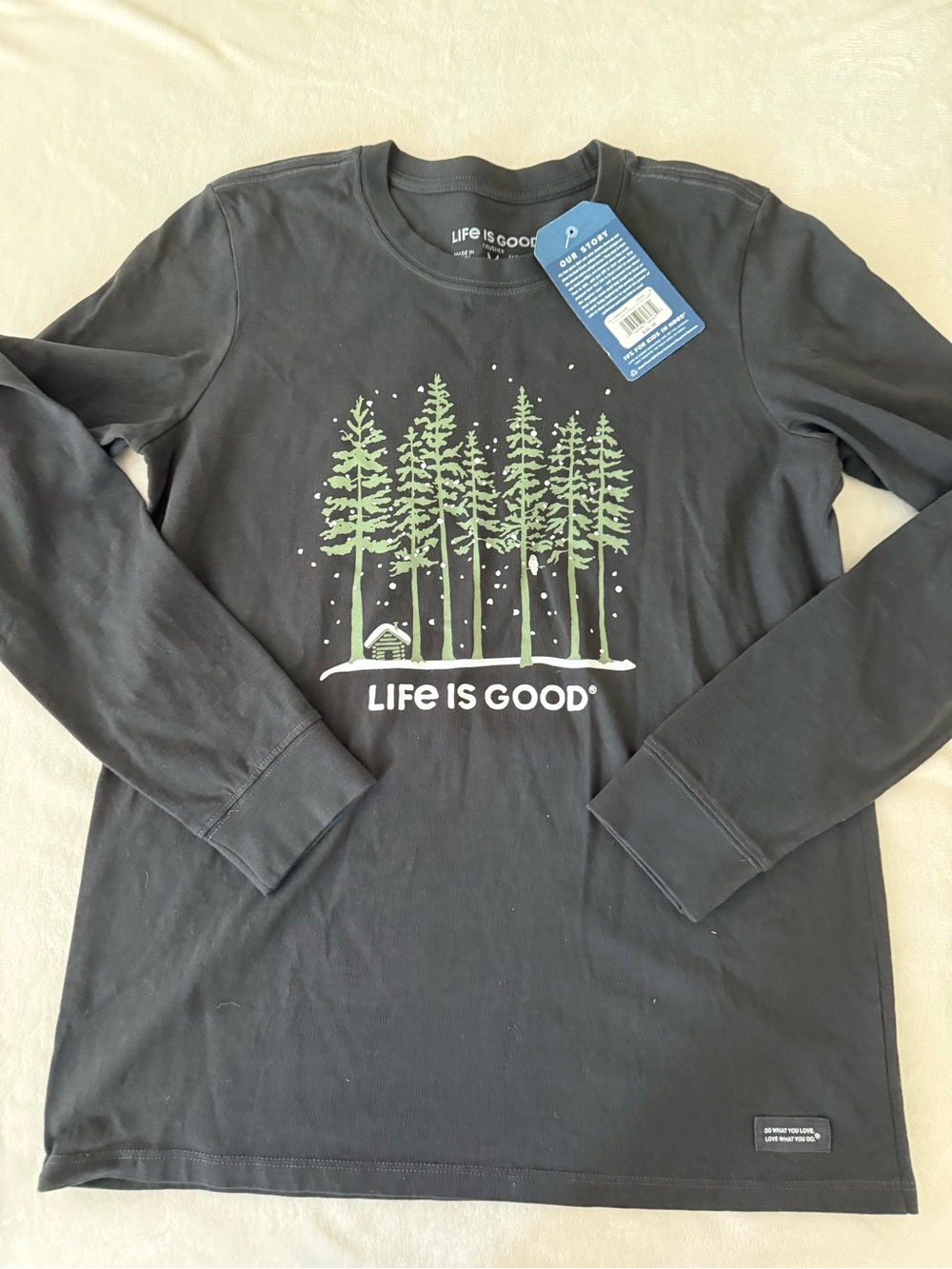 Life is Good Women's Snowy Owl Tall Pines Long Sleeve Crusher Tee M D82